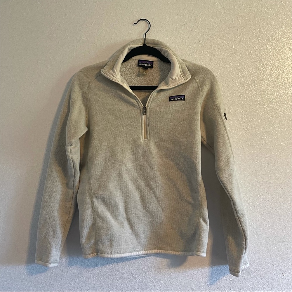 Patagonia Light Cream Quarter-Zip Fleece Pullover